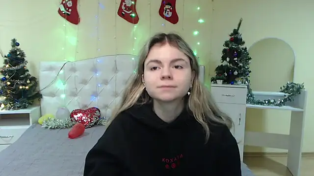 TinaRedly online show from 01.13.25