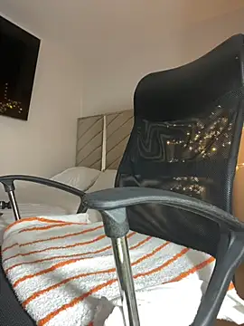 kellya  online show from 03.23.25