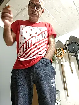 bottomhairy online show from 10.14.25