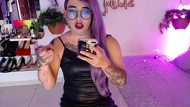 Laveneno ortiz07 online show from 10.26.25