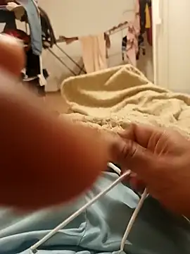 Snapshot of maleesa chatting on 11.04.25 maleesa online show from 11.04.25