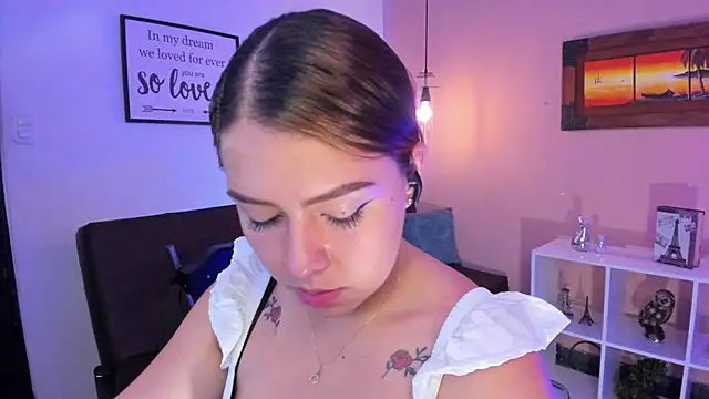 ArianaBaker online show from 02.28.25