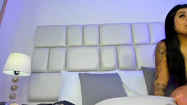 samantaramoos online show from 12.17.25