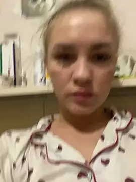 DreamGirl-777 online show from 01.30.25