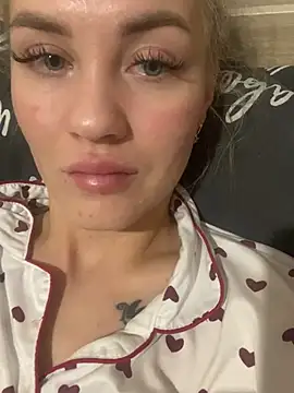 DreamGirl-777 online show from 01.31.25