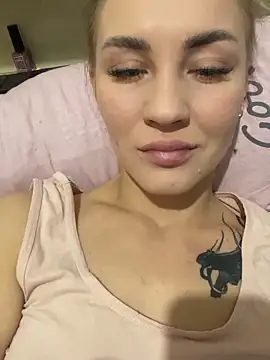 DreamGirl-777 online show from 11.22.25