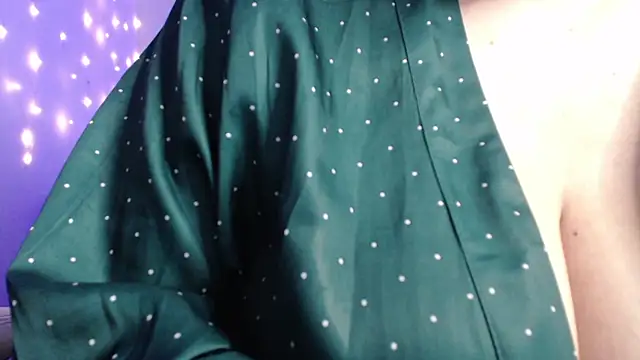 Snapshot of missdaniels chatting on 02.28.25 missdaniels online show from 02.28.25