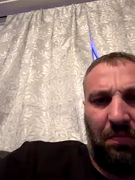 ryand12804 online show from 10.08.25