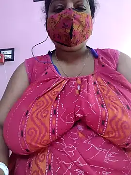 Snapshot of Kayra_34 chatting on 04.21.26 Kayra 34 online show from 04.21.26