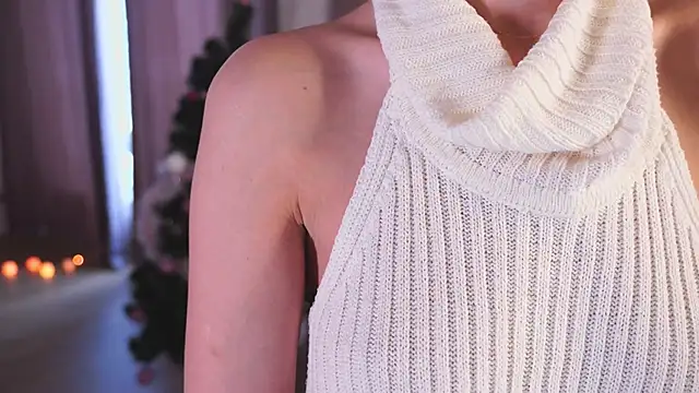 Snapshot of hereandnows_ chatting on 01.18.25 hereandnows online show from 01.18.25