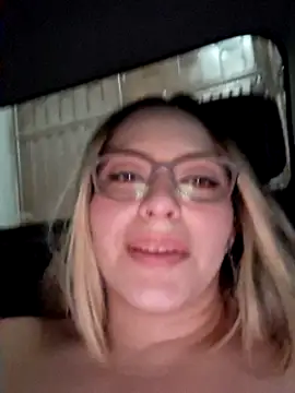 Snapshot of Valentina_St chatting on 01.07.25 Valentina St online show from 01.07.25