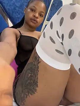 SexxyLunar online show from 09.21.25