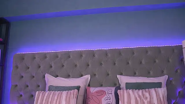 HaileyMadow online show from 10.17.25