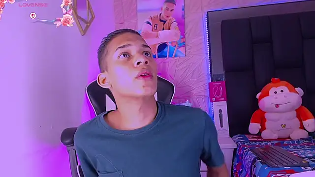 Snapshot of dilan_alfonzo chatting on 03.02.26 dilan alfonzo online show from 03.02.26