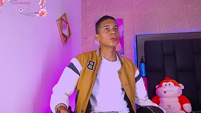 Snapshot of dilan_alfonzo chatting on 03.04.26 dilan alfonzo online show from 03.04.26