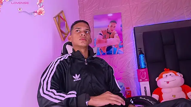 Snapshot of dilan_alfonzo chatting on 03.08.26 dilan alfonzo online show from 03.08.26