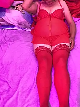 Snapshot of Grandma_Mature23 chatting on 12.31.24 Grandma Mature23 online show from 12.31.24