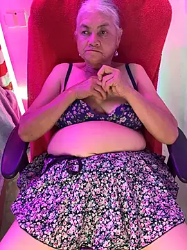 Snapshot of Grandma_Mature23 chatting on 03.03.25 Grandma Mature23 online show from 03.03.25