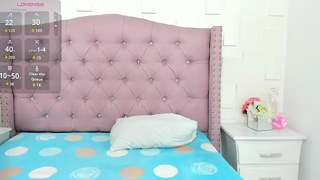 MonicaSchwartz online show from 03.25.26