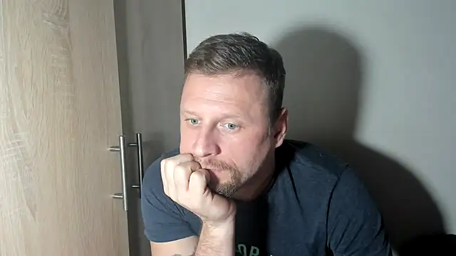 Snapshot of ANGELALEXYNO2024 chatting on 03.01.25 ANGELALEXYNO2024 online show from 03.01.25