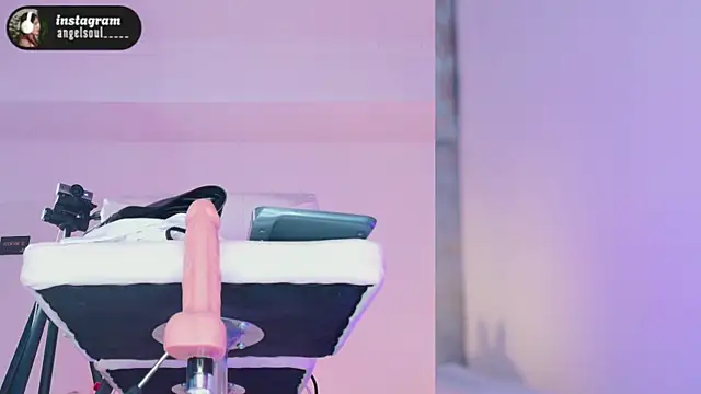 Angelst   online show from 11.25.25