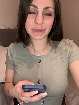 Snapshot of Loella-Rose chatting on 03.09.25 Loella-Rose online show from 03.09.25