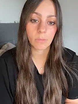 Snapshot of Loella-Rose chatting on 09.27.25 Loella-Rose online show from 09.27.25