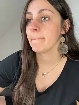 Loella-Rose online show from 03.28.26