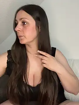 Loella-Rose online show from 04.08.26