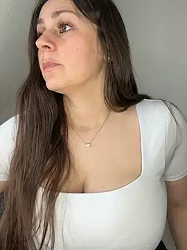 Loella-Rose online show from 04.13.26