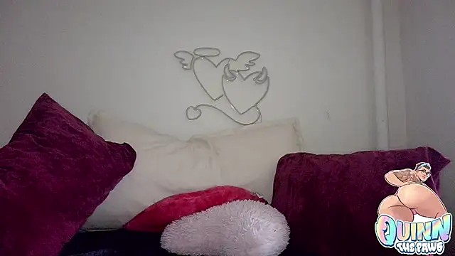 quinnmariexo online show from 11.23.25