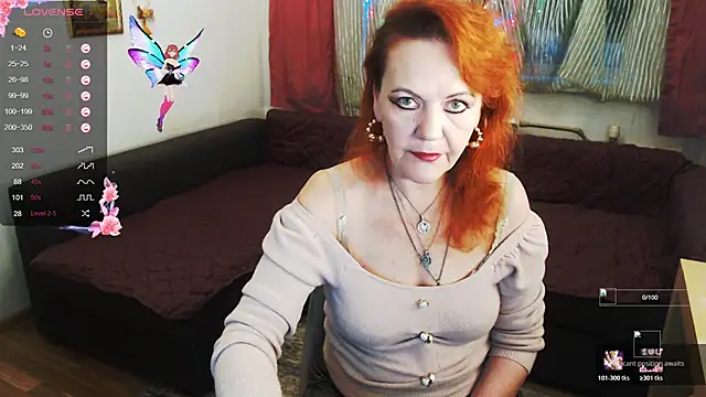 Snapshot of Liset_Monro chatting on 10.27.25 Liset Monro online show from 10.27.25