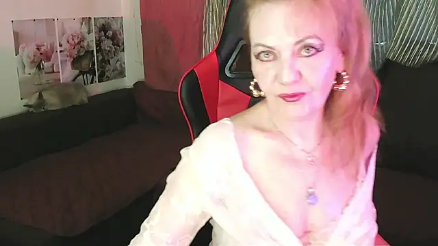 Liset Monro online show from 06.25.26
