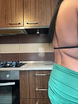 Snapshot of Hotmomcheckk_ chatting on 03.12.25 Hotmomcheckk online show from 03.12.25