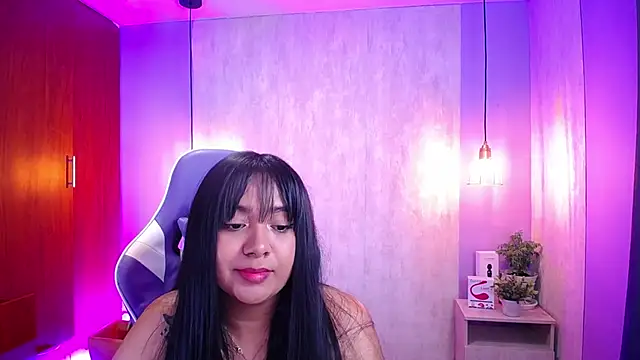 Snapshot of danny_goddess chatting on 03.15.25 danny goddess online show from 03.15.25