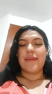 Sophie-hatter online show from 03.04.25