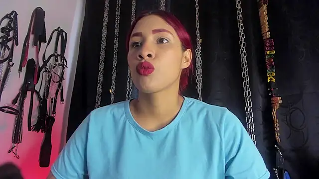 charrlotte quinn online show from 02.01.26