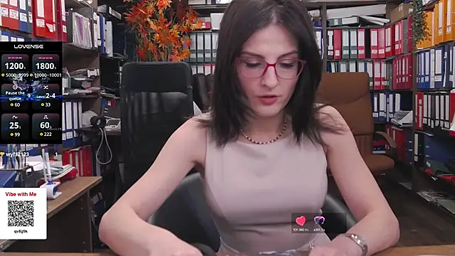 Snapshot of classyladyrellax chatting on 02.09.25 classyladyrellax online show from 02.09.25