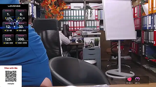 Snapshot of classyladyrellax chatting on 02.27.25 classyladyrellax online show from 02.27.25