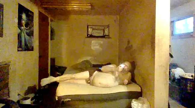 Snapshot of Nightshade7712 chatting on 12.26.24 Nightshade7712 online show from 12.26.24