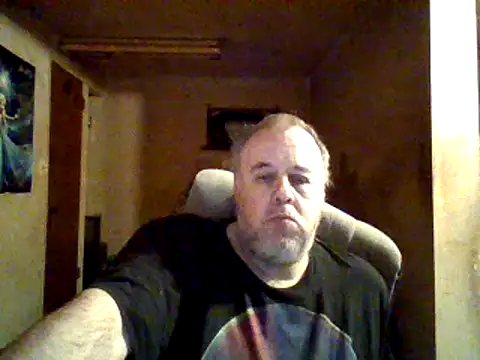 Snapshot of Nightshade7712 chatting on 01.04.25 Nightshade7712 online show from 01.04.25