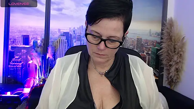 ninarandmann online show from 01.25.25