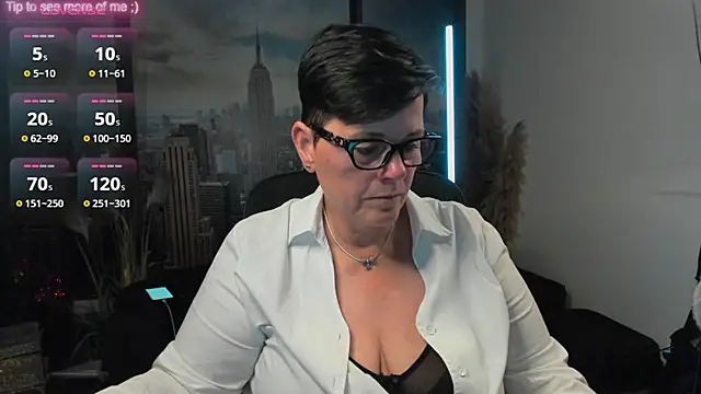 ninarandmann online show from 09.15.25