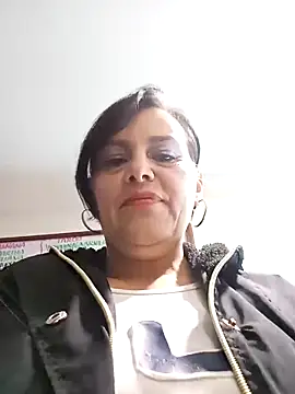 Natasha milf   online show from 02.12.25