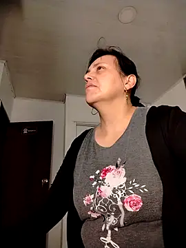 Natasha milf   online show from 02.09.26