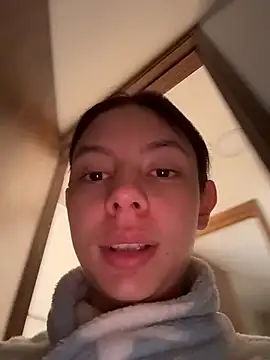 Bonniepark online show from 12.20.25