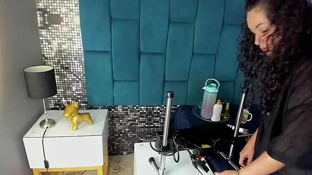 hanny milf online show from 11.22.25