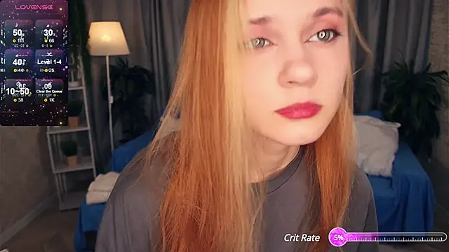 Snapshot of MariamAven chatting on 12.29.24 MariamAven online show from 12.29.24