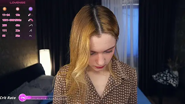 Snapshot of MariamAven chatting on 10.05.25 MariamAven online show from 10.05.25