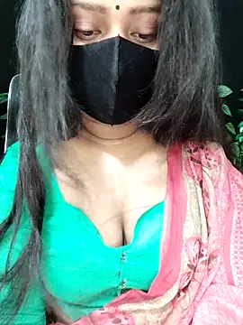 Idhika Paul online show from 10.30.25